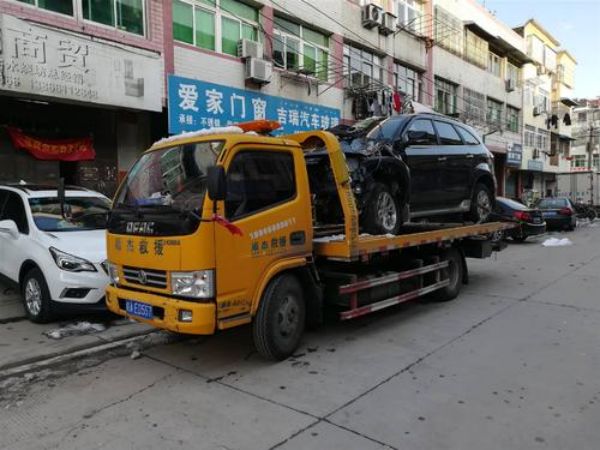 冷水江市吊车出租公司电话_吊车出租公司的施工注意事项